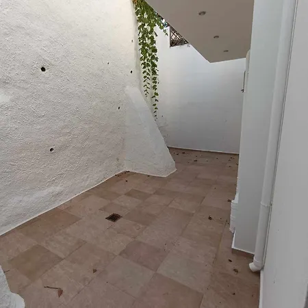 Giannis'S Apartments Chios Town Exterior photo