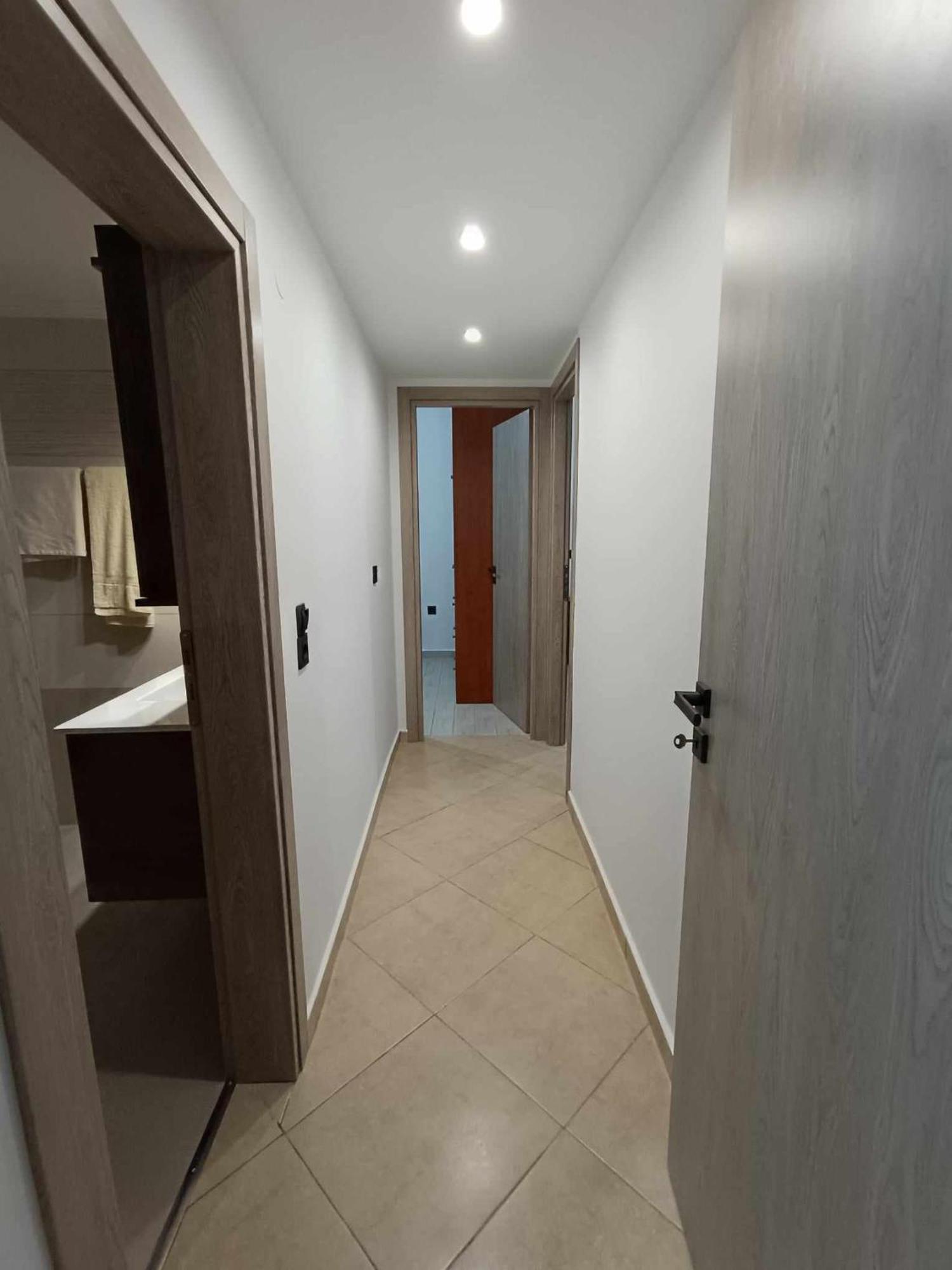 Giannis's Apartment